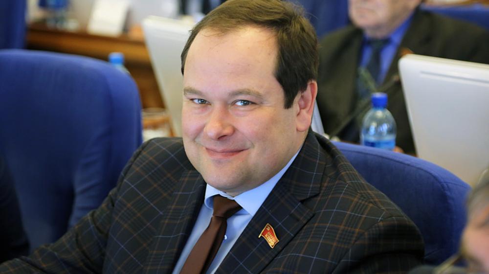 Омский депутат-коммунист предлагает социальную защиту обманутым дольщикам