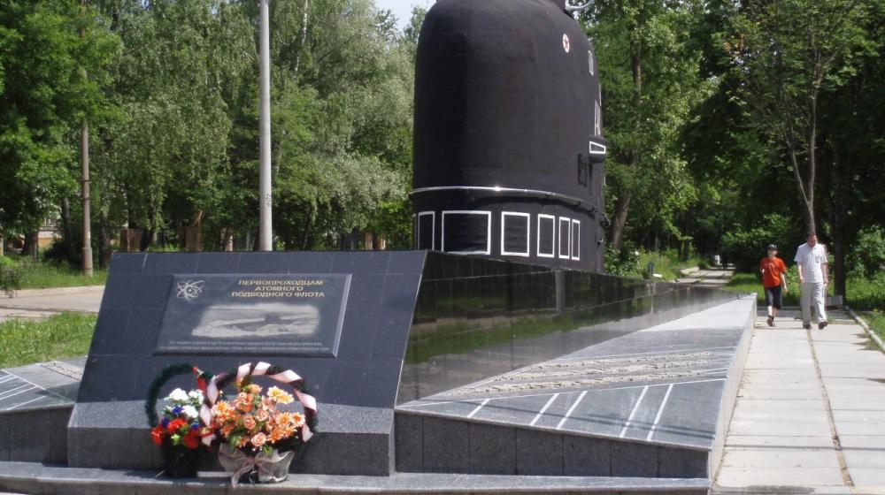 Г.А. Зюганов поздравляет с Днем моряка-подводника