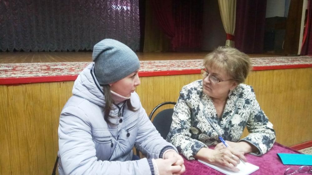 Саратовская область. Ольга Алимова провела прием граждан в поселке Дубки