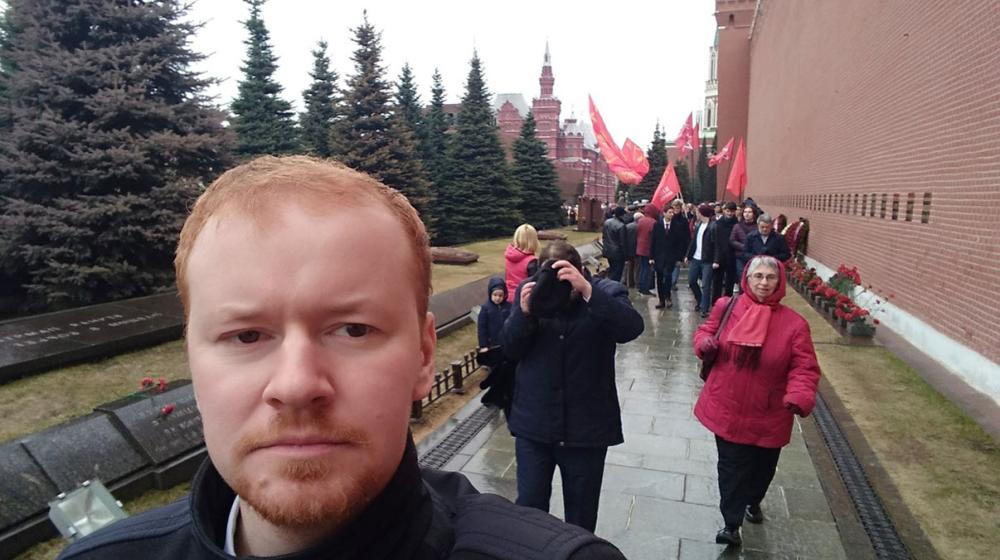 Д.А. Парфенов: Гордись, советский человек, ты к звездам путь открыл с Земли!