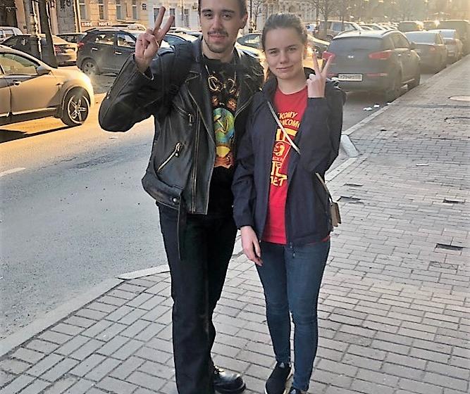 Ленинградские комсомольцы на свободе