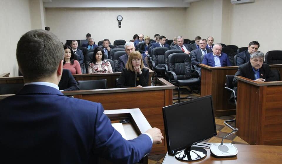 Мария Прусакова: "Фракция КПРФ не поддержала правительственный проект постановления по отчету губернатора Алтайского края"