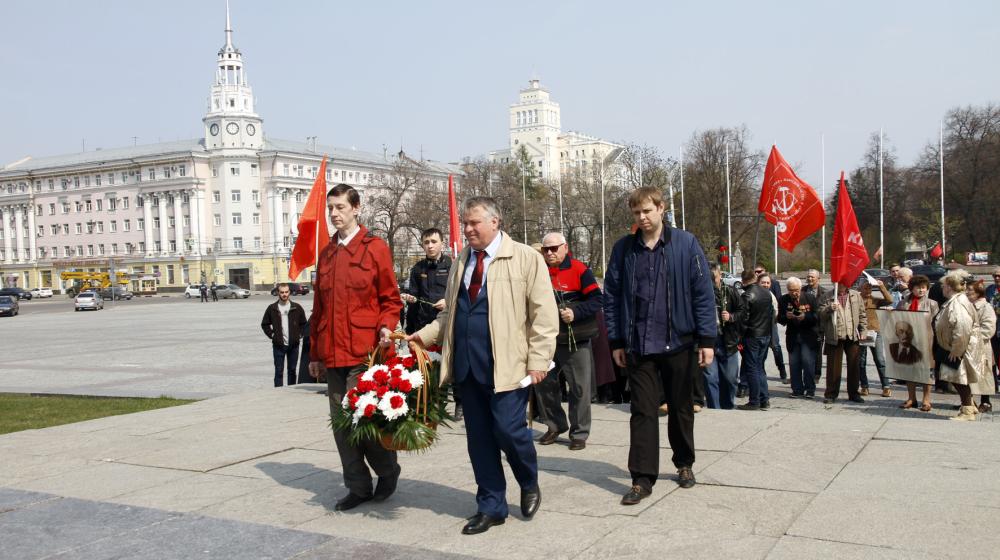 Воронеж. Сверимся с Лениным