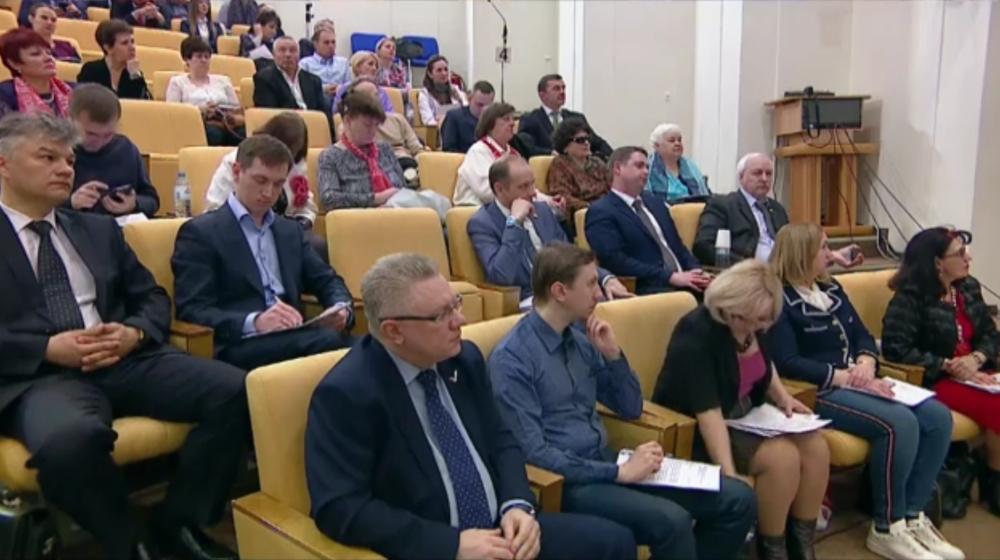 Родители отравившихся в садах детей потребовали вернуть ГОСТы и поваров