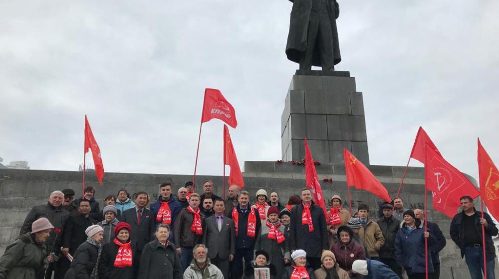 Коммунисты Екатеринбурга отметили 149-ю годовщину со дня рождения В.И. Ленина
