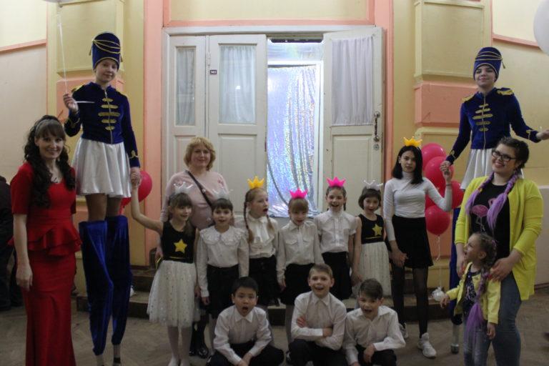 Нижегородская область. Дзержинский Фестиваль семейных коллективов прошел при поддержке КПРФ и «Надежды России»