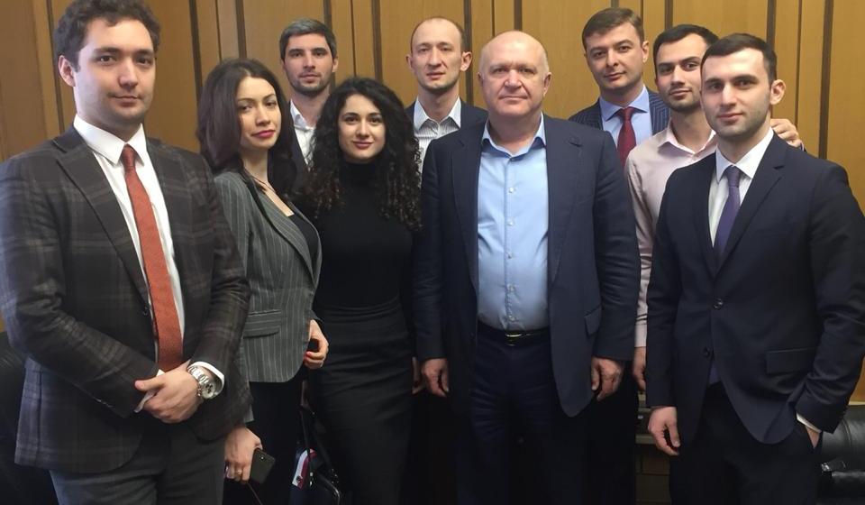 Депутат фракции КПРФ в Госдуме А.Ж. Бифов провёл встречу с победителями кадрового конкурса «Новая высота»