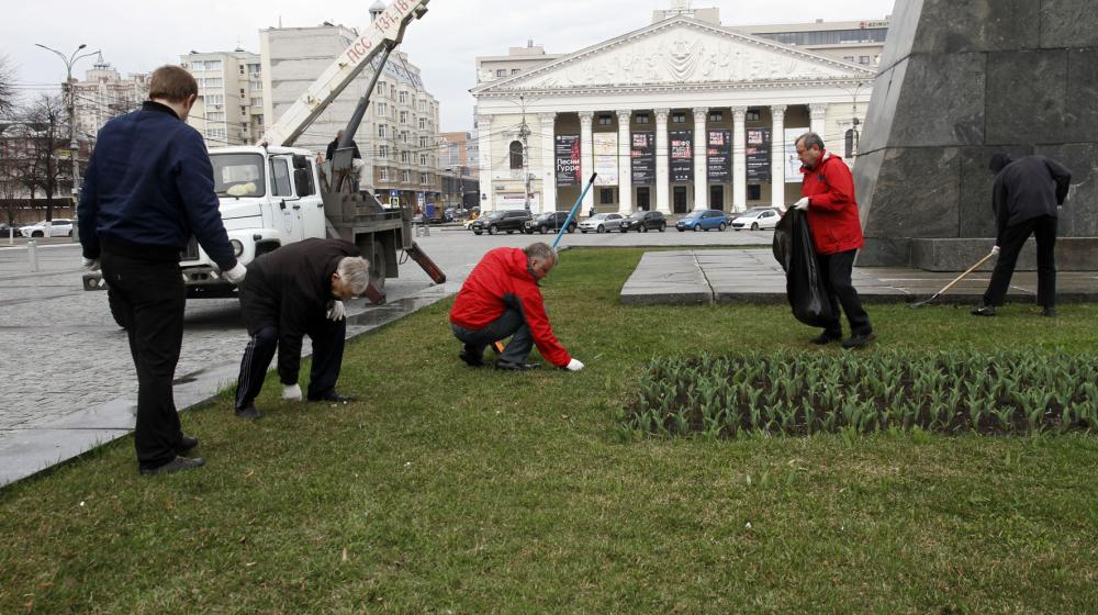 Воронежские коммунисты отметили 100-летие первого коммунистического субботника