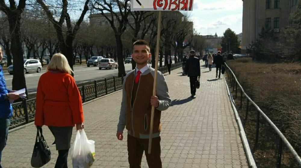 Хабаровские комсомольцы поддержали Геннадия Зюганова в его споре с Дерипаской