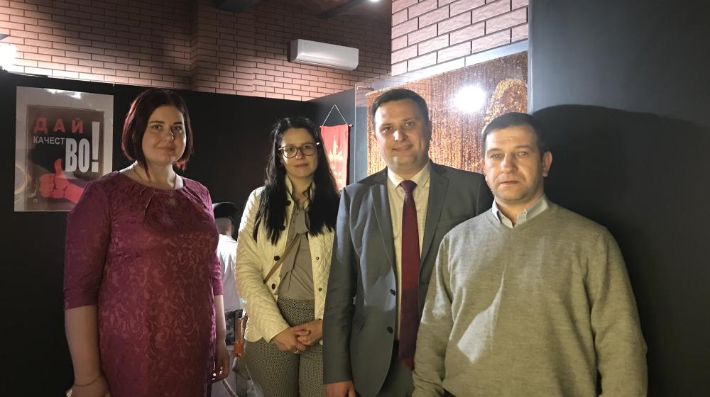 Коммунисты Калининграда побывали на Янтарном комбинате