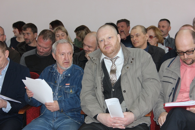 В Белгородской области распущено поселковое собрание, в котором большинство было у коммунистов