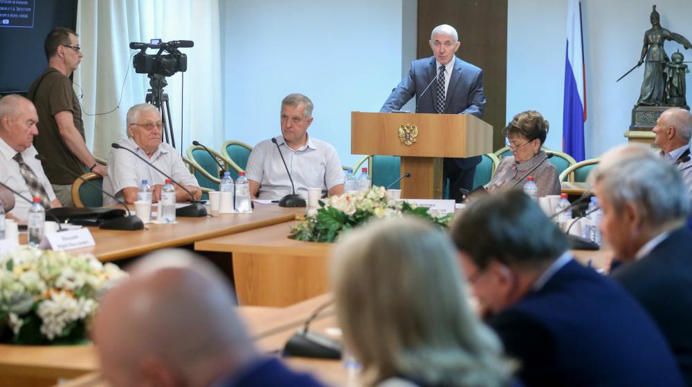 "Участникам событий в Чехословакии - статус ветерана боевых действий". Круглый стол в Государственной Думе