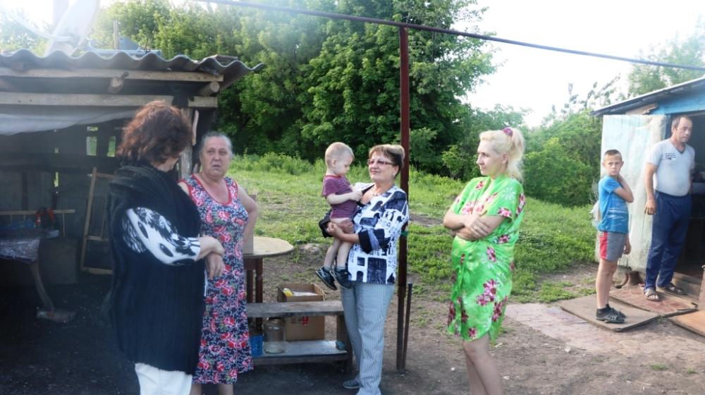 Саратовская область. Ольга Алимова помогла материально многодетной семье Малышевых