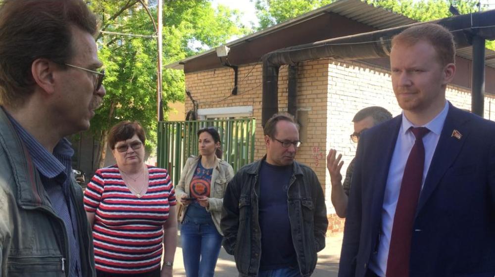 Москва. Гаражный беспредел в районе Хорошево-Мневники