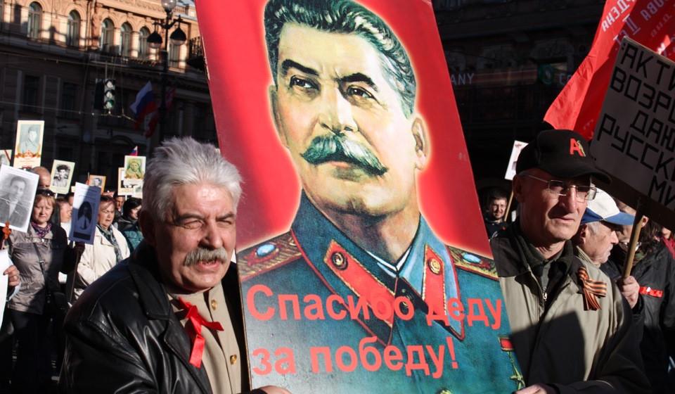 «Боятся Сталина и знамя Победы». В Туле ввели политические запреты на участии в «Бессмертном полку»