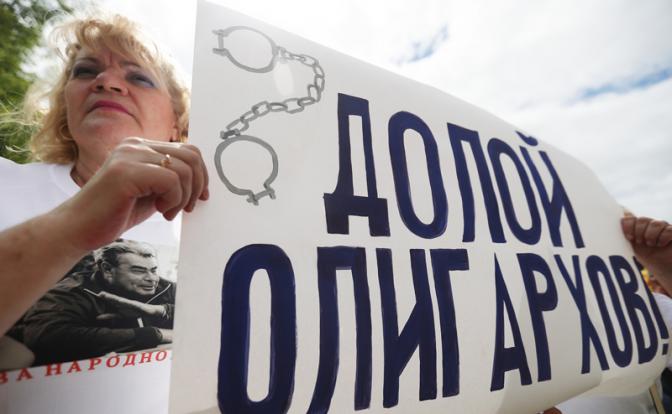 ​Сергей Обухов – «Свободной прессе»: Олигархи в России никуда не делись, просто в 2000-е произошло ослабление ельцинских сверхбогатых, и усиление пула путинских