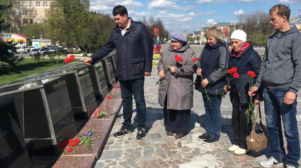 Тульские коммунисты почтили память убитых в одесском Доме профсоюзов пять лет назад