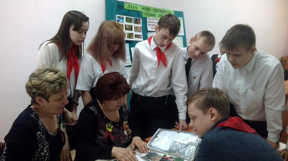 Новосибирские пионеры написали письма ветеранам Великой Отечественной войны