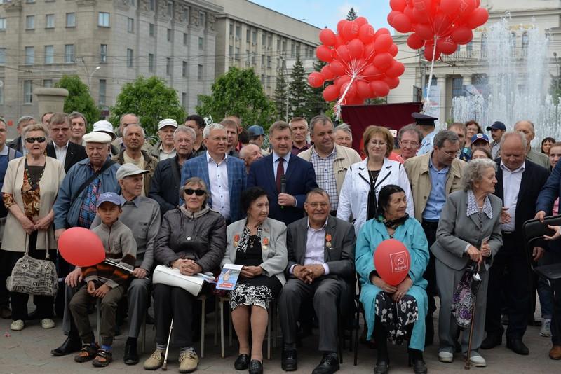 «За Родину, за Сталина!». В Новосибирске проходит XII фестиваль «День Правды»