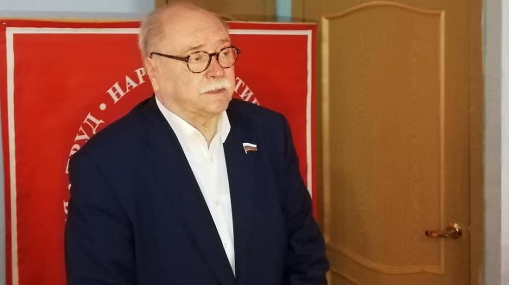 Петербургские коммунисты выдвинули кандидатуру Владимира Бортко на пост губернатора города