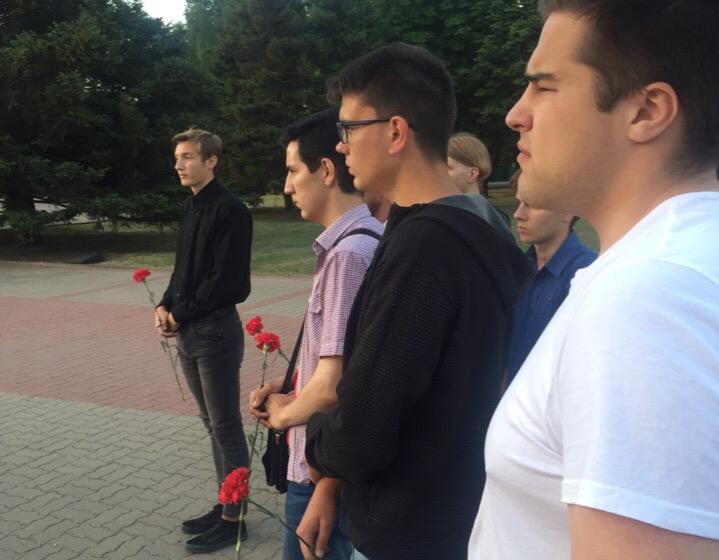 Белгородские комсомольцы совершили ночной автопробег по местам боевой славы