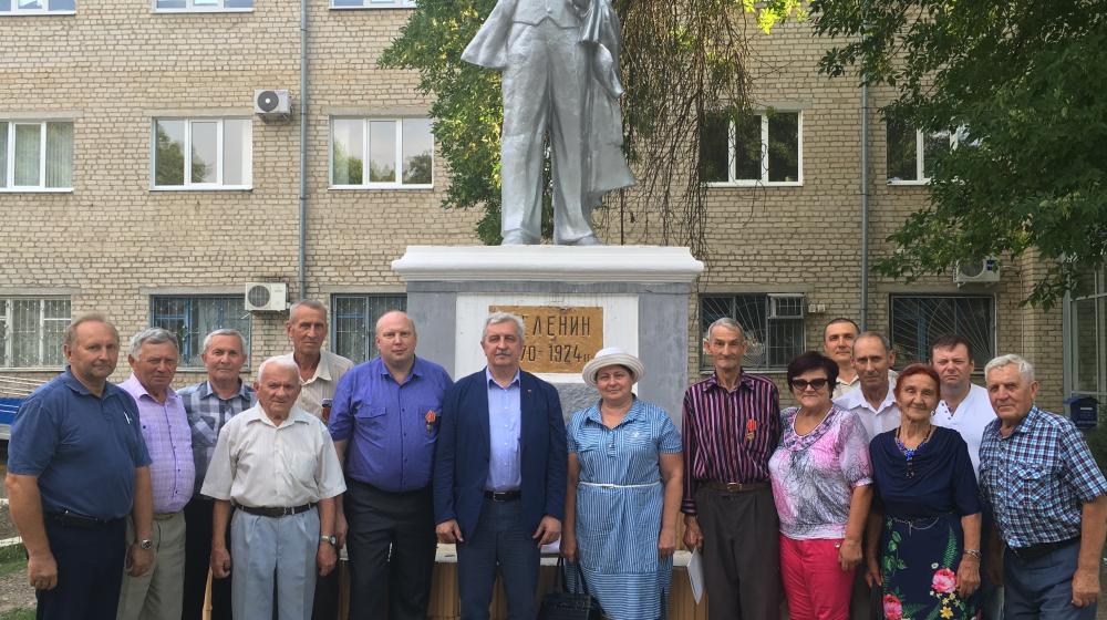 Краснодарский край. Состоялась рабочая поездка коммуниста-депутата Госдумы Н.И. Осадчего в сельские районы Кубани