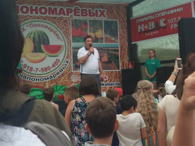 Лидер ставропольских коммунистов Виктор Гончаров: Грамотная политика хозяйства – залог успеха его и региона!
