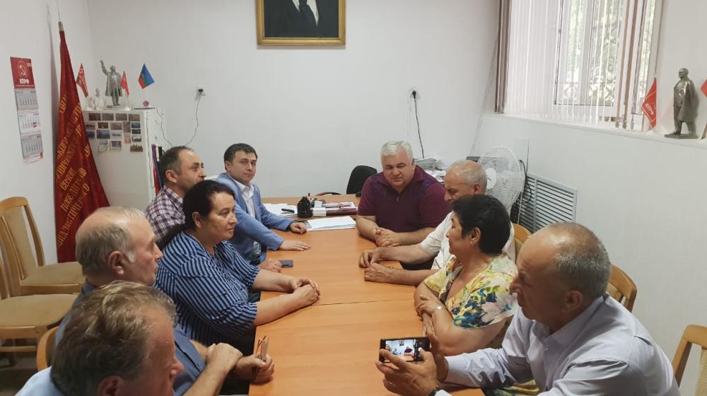 Казбек Тайсаев и Анатолий Бифов встретились с руководством и партактивом Карачаево-Черкесского рескома КПРФ