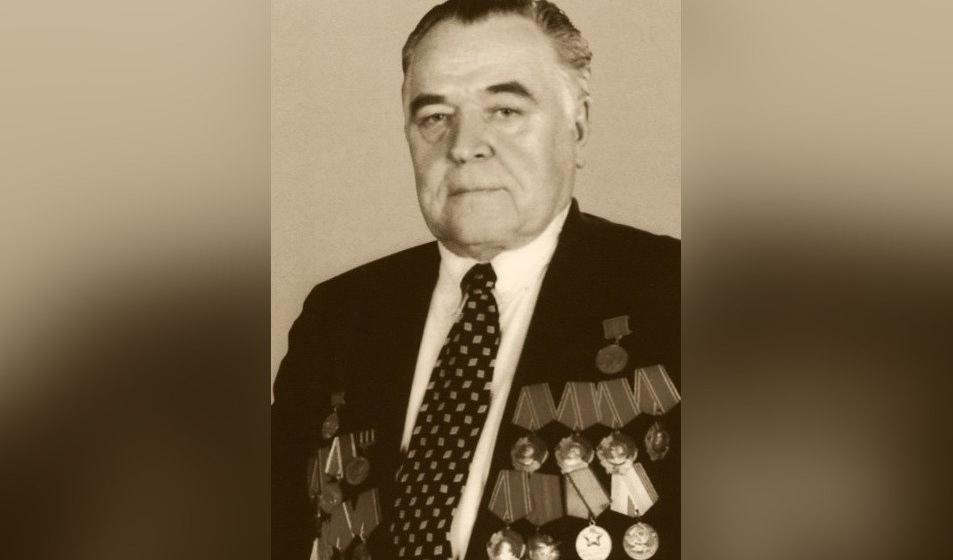 Ушел из жизни Валентин Карпович Месяц