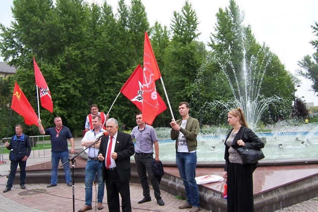 Казань. Коммунисты в рамках Общероссийской акции протеста провели митинг «ЗА честные и чистые выборы!»