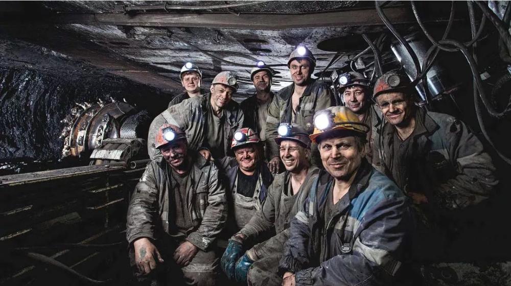 Поздравление Г.А. Зюганова с Днем шахтера