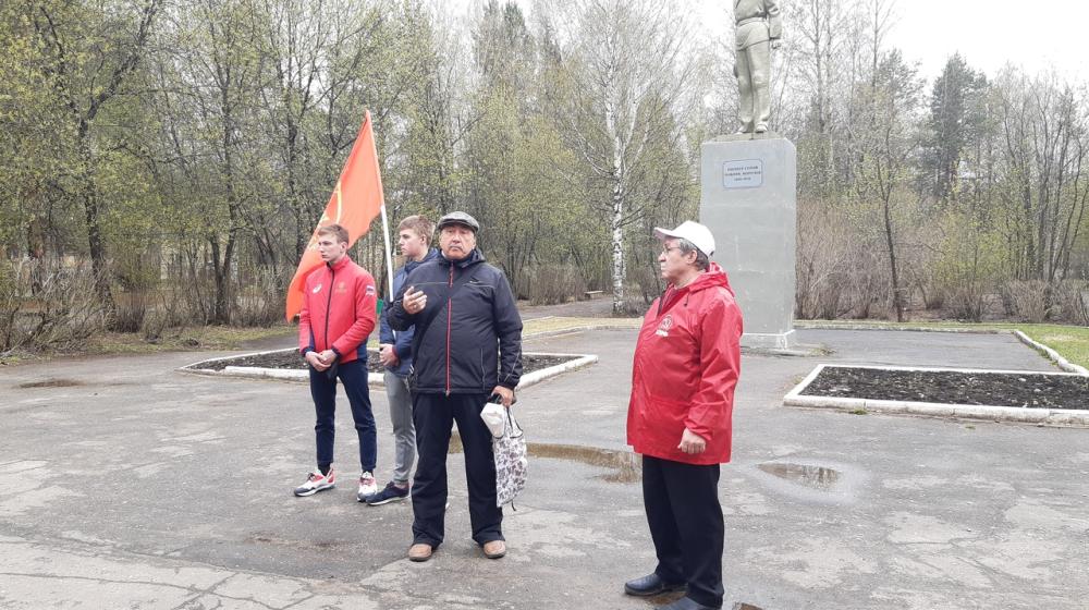Республика Коми. Возложение цветов к памятнику Павлику Морозову обернулось для организатора административным штрафом в размере 75 тысяч рублей