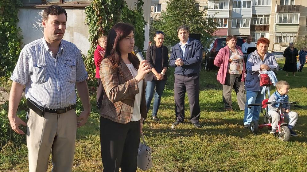 Рязанские коммунисты организовали "Праздник урожая" для жителей микрорайона Южный