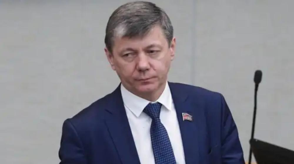Жить в гуще, знать все