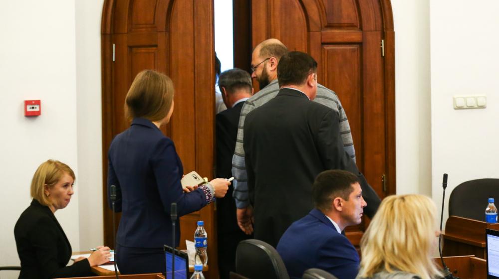 Приморский край. Депутаты-коммунисты бойкотировали заседание Думы Владивостока