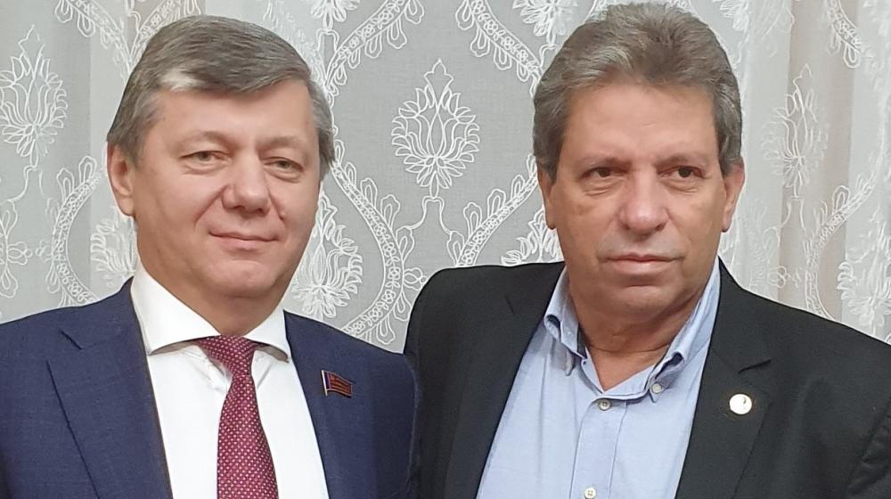Дмитрий Новиков и Виктор Гауте обсудили вопросы идейно-политического сотрудничества компартий России и Кубы
