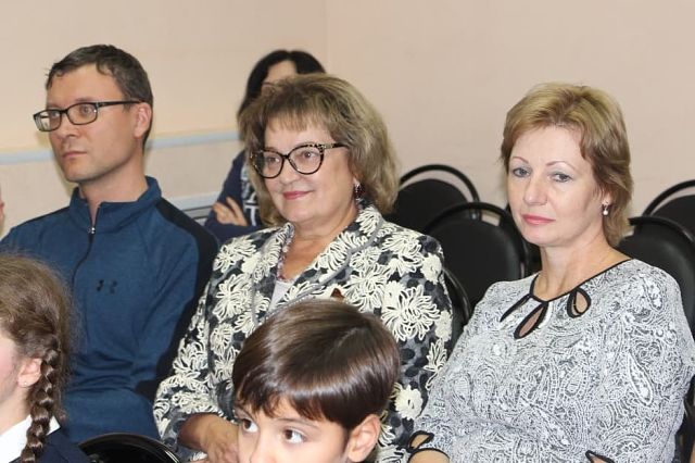 О.Н. Алимова посетила Саратовскую школу искусств