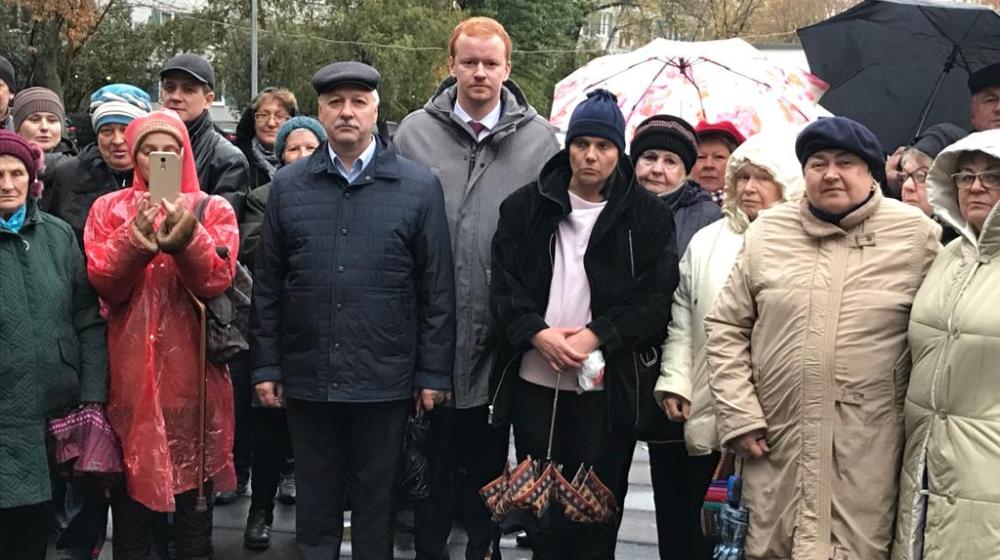 Москва, Отрадное. Для жителей хотят построить ТЦ около Противочумного центра