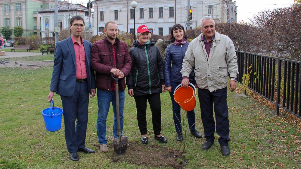 В Томской области стартовала акция "Сад Победы"