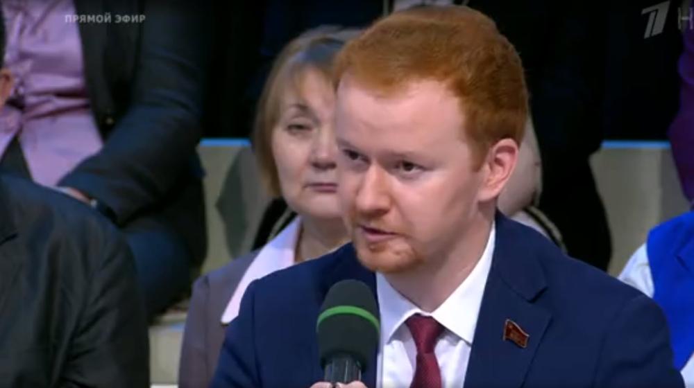 Денис Парфенов принял участие в программе «Время покажет» на Первом канале