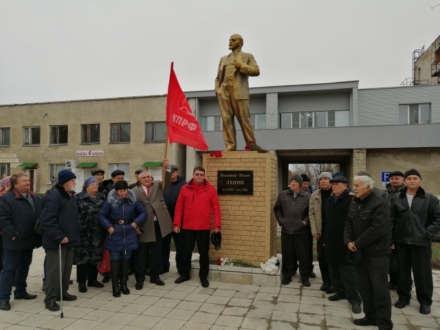 В Приволжском районе Самарской области открыт памятник В.И. Ленину