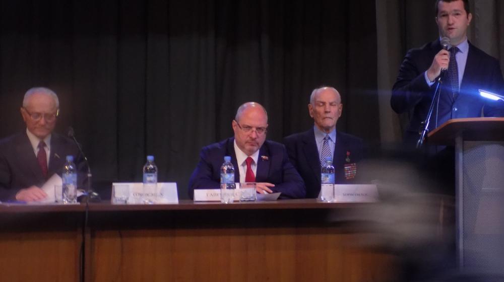 Депутат Госдумы Cергей Гаврилов: «Молодежи следует чаще встречаться с ветеранами Великой Отечественной войны - носителями исторической правды»