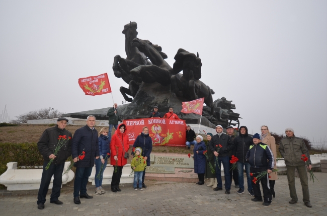 "Чтобы помнить, нужно вспоминать". В Ростовской области отметили 100-летие Первой Конной армии