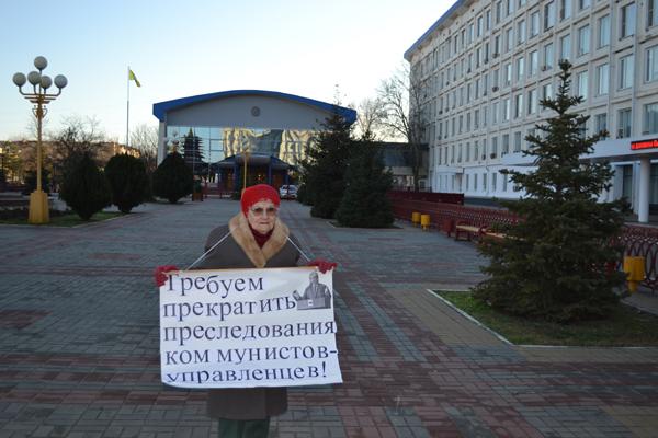 В Калмыкии продолжается марафон одиночных пикетов в защиту Сергея Левченко и Павла Грудинина