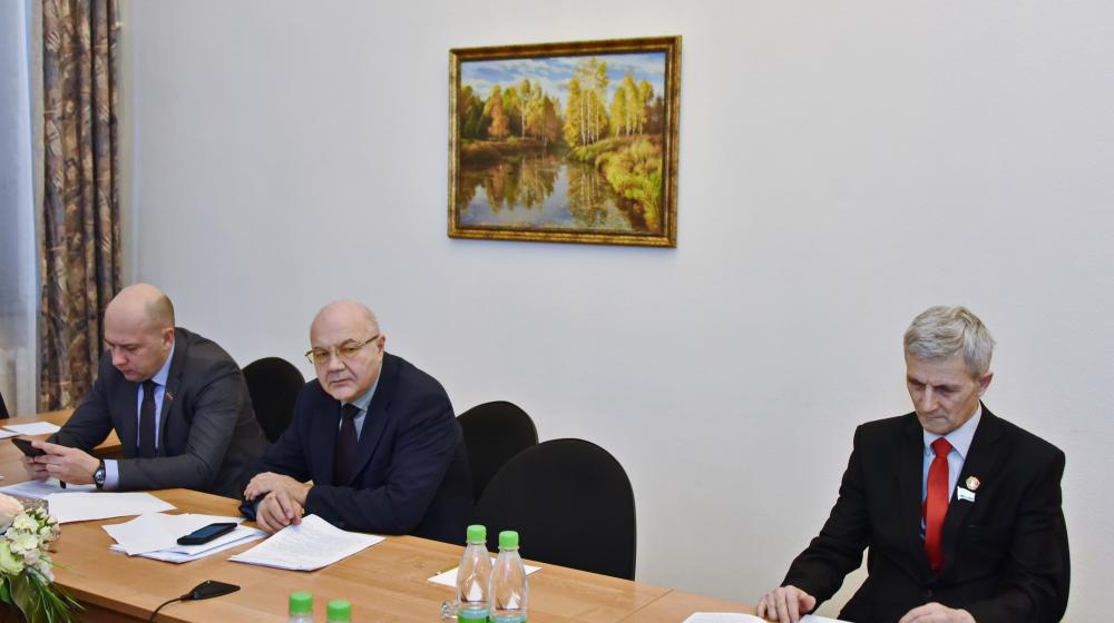 Татарстан. Фракция КПРФ провела завершающее заседание в уходящем году