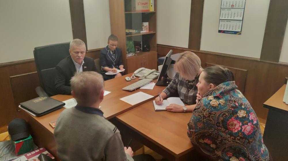 Сергей Пантелеев провел прием граждан