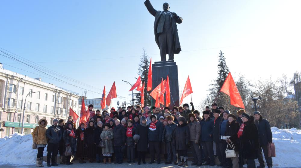 День памяти В.И. Ленина в Иркутске отметили возложением цветов