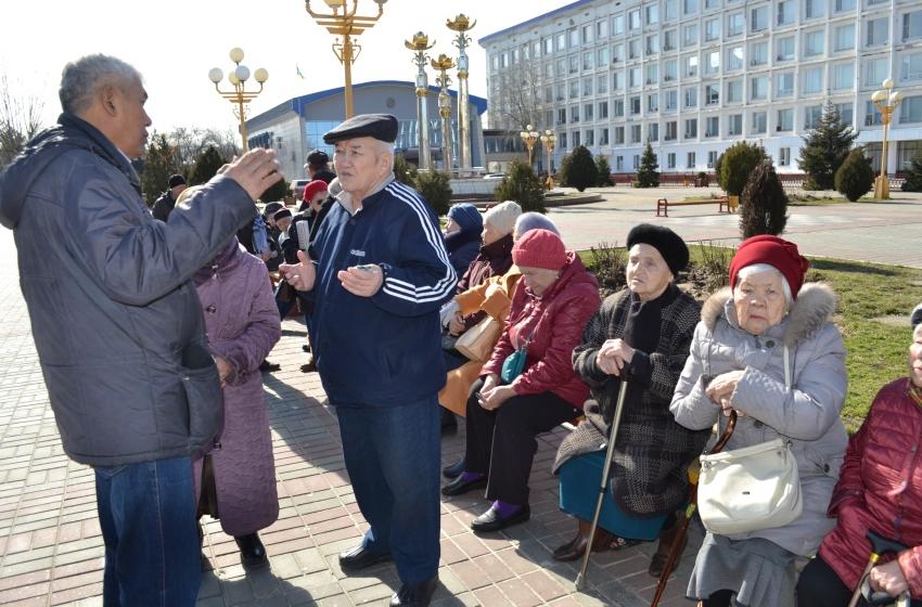 В Калмыкии по инициативе коммунистов принят закон «О детях войны»