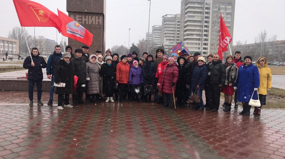 Коммунисты Волгоградской области отметили 102-ую годовщину образования Рабоче-Крестьянской Красной армии 