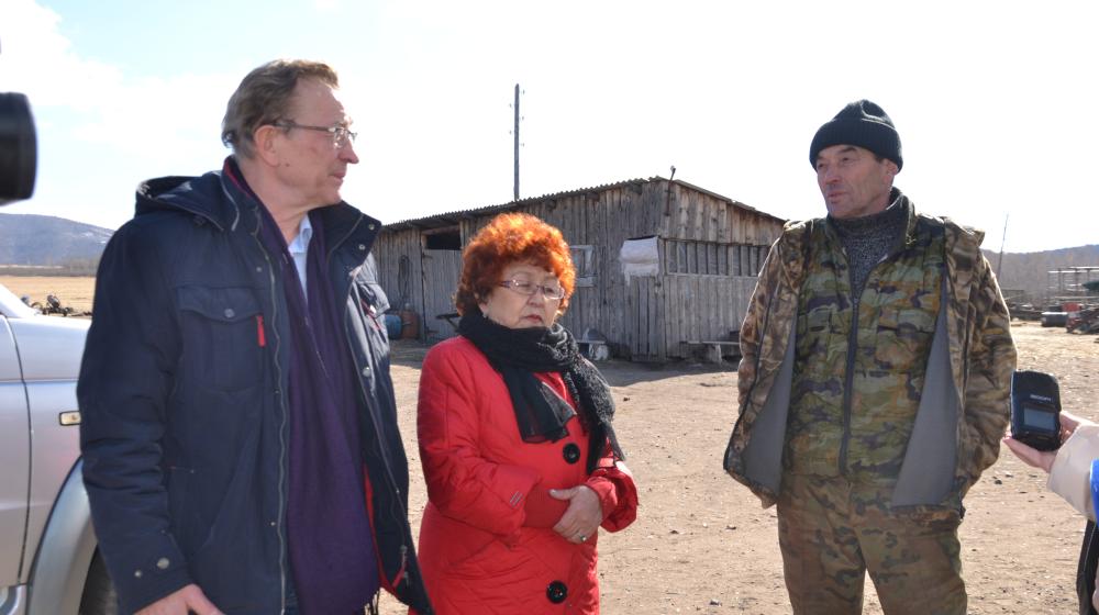 Депутат В.Г. Поздняков помогает селянам вернуть право на реализацию собственной животноводческой продукции